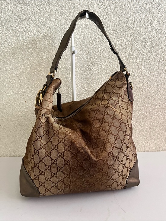 Gucci Handbags - Gucci gg hobo bag